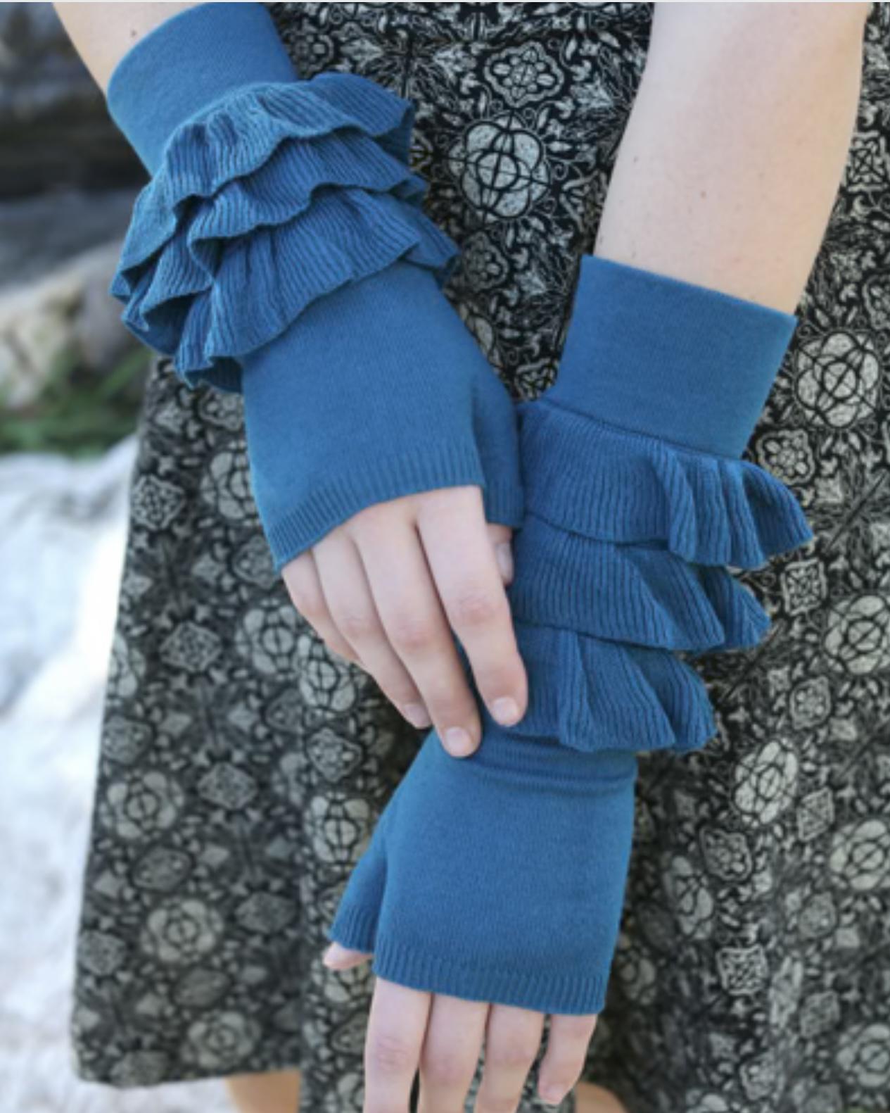 Effie's Heart East End Gloves - North Sea