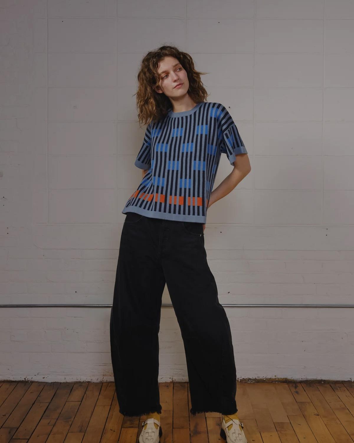 The Endery Bauhaus Short Sleeve Sweater Tee in Neptune (Soft Blue/Navy)