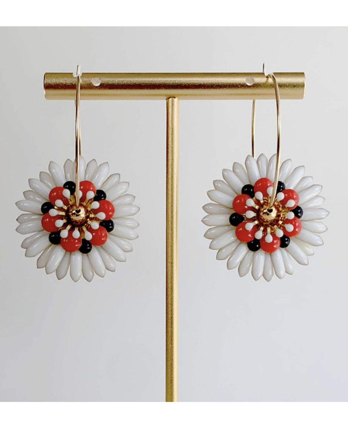 caliLOVESchi 14k Gold Hoops - Flower Power