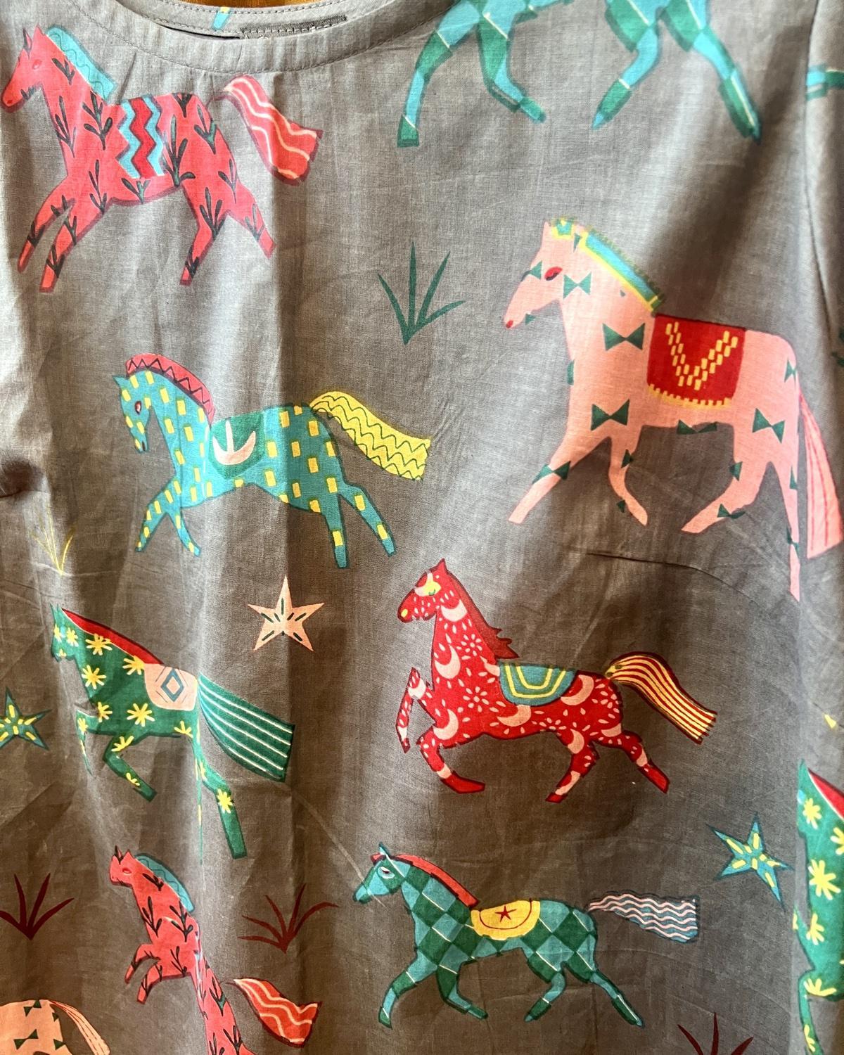 Squasht Puff Sleeve Top in Gray Horses Print