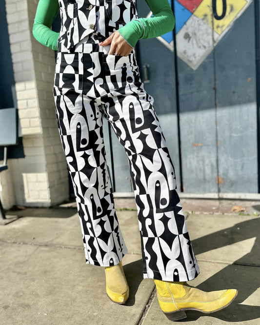 Nooworks Casual Bell Pants in Illusions