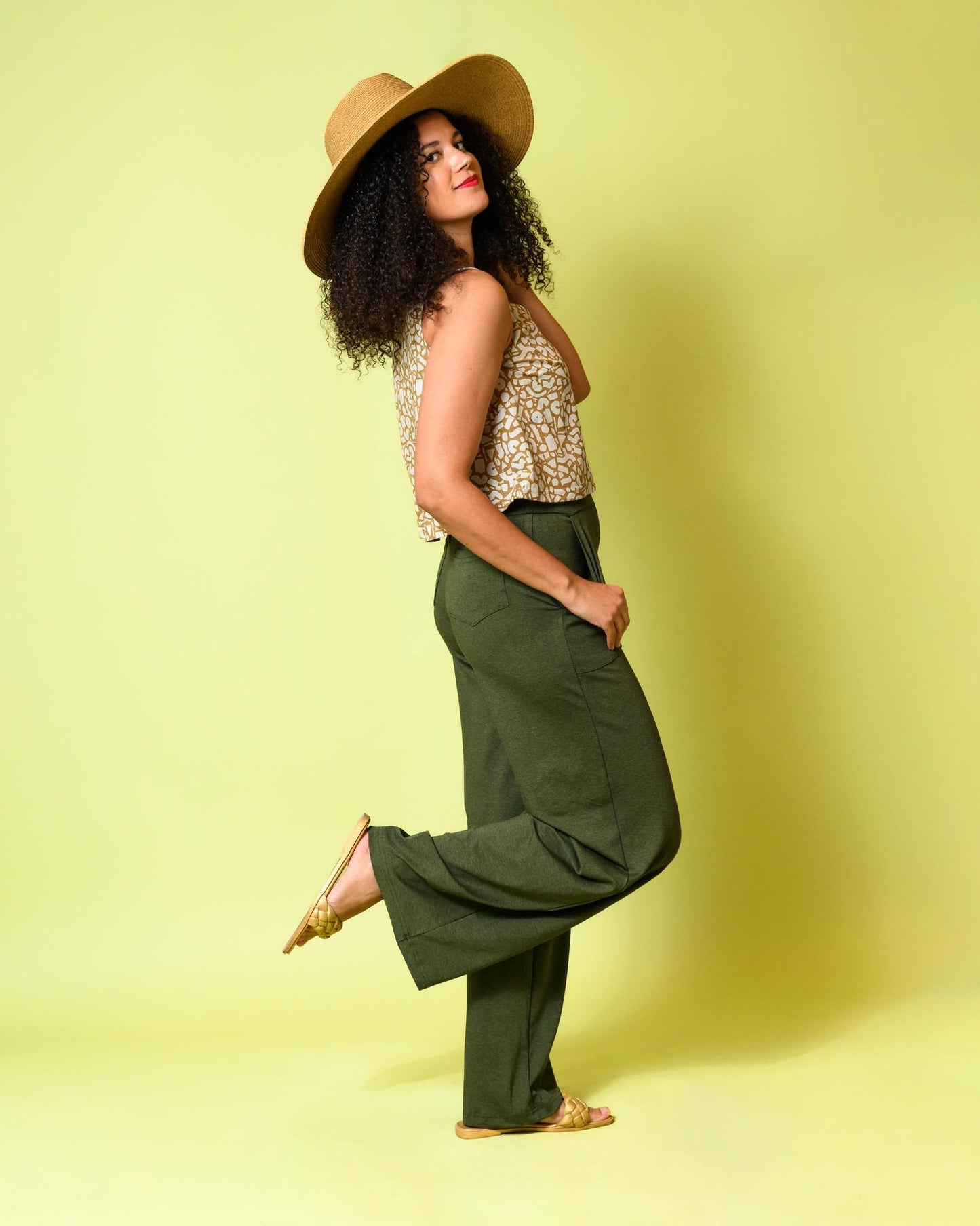 Squasht Wide Leg Long Length Pants in Olive Green