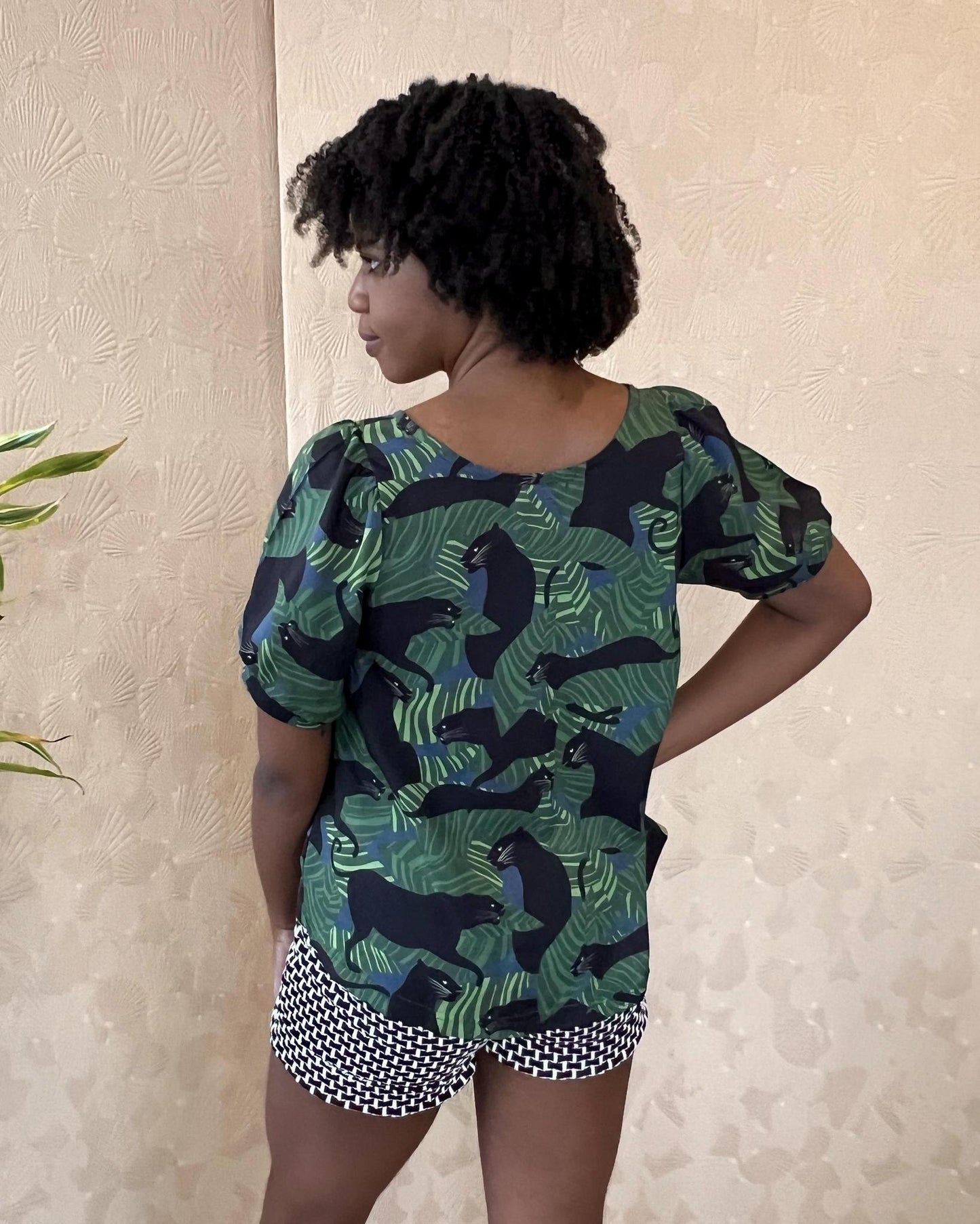 Squasht Puff Sleeve Top in Black Panther