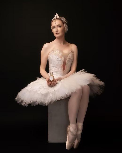 Odette Parfum Co - Reine des Cygnes