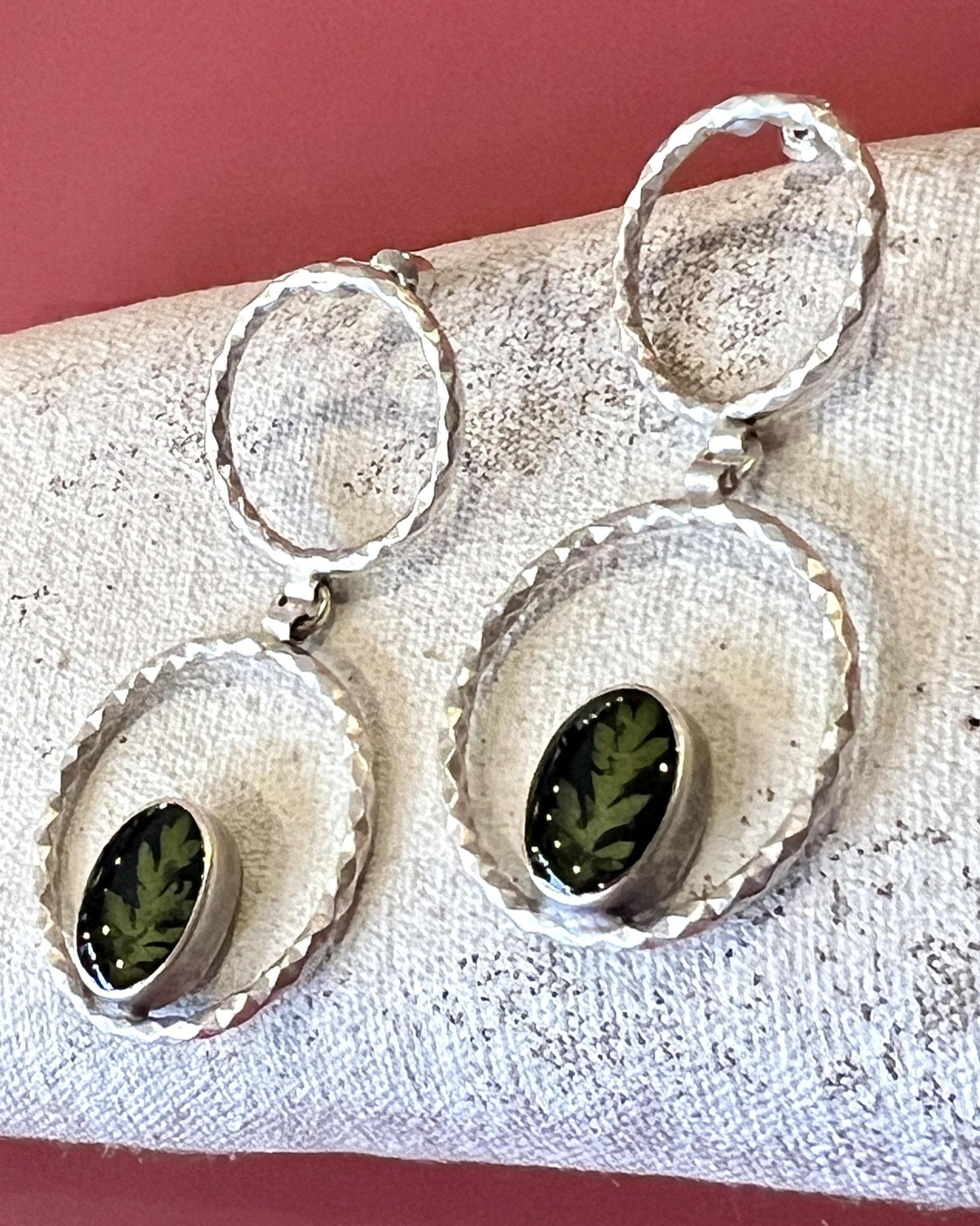 Pajaro Negro Double Circle Fern Earrings