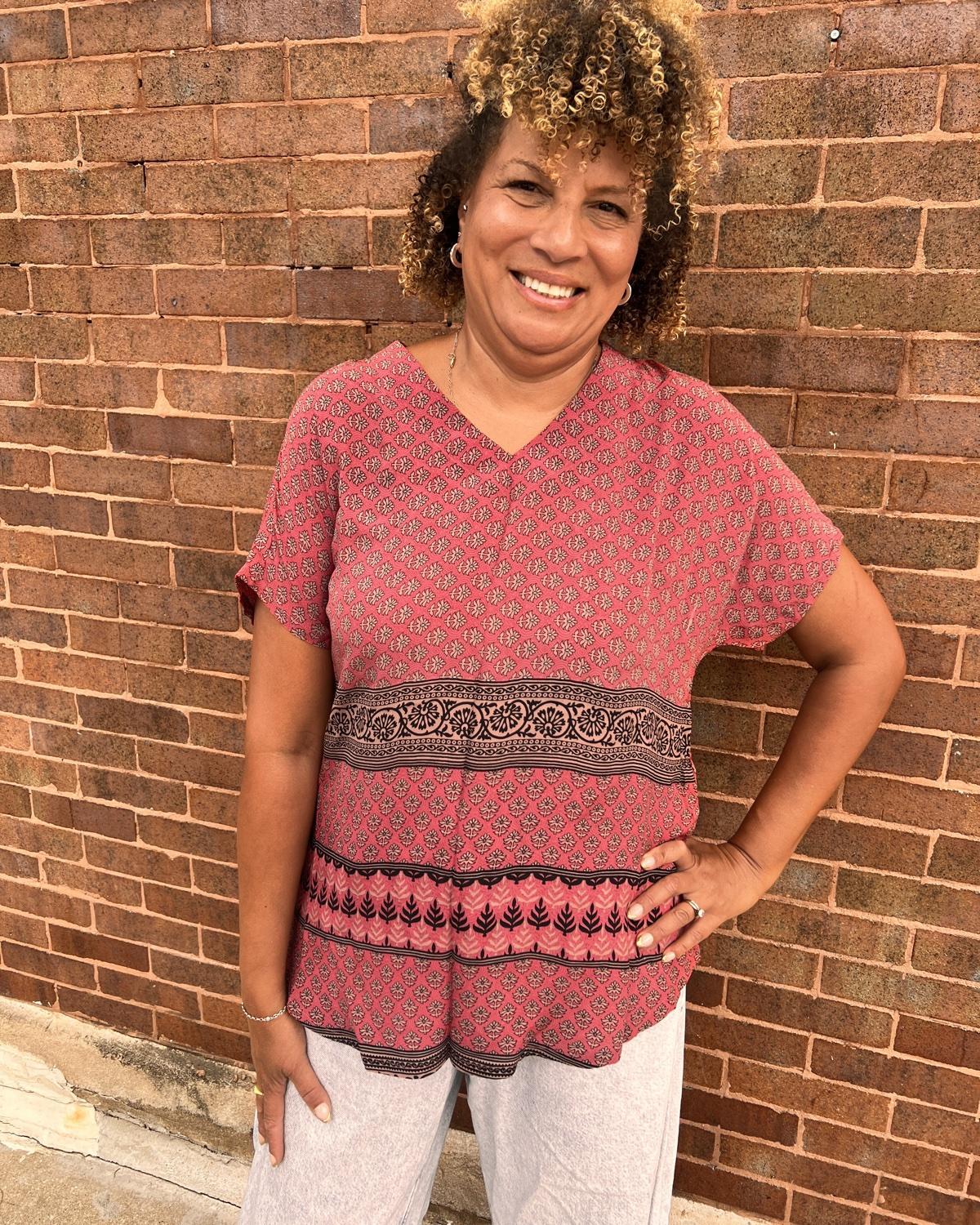 Indie Ella Eesha V-Neck Top in Anika