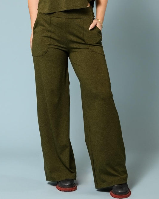 Squasht Wide Leg Long Length Pants in Olive Green