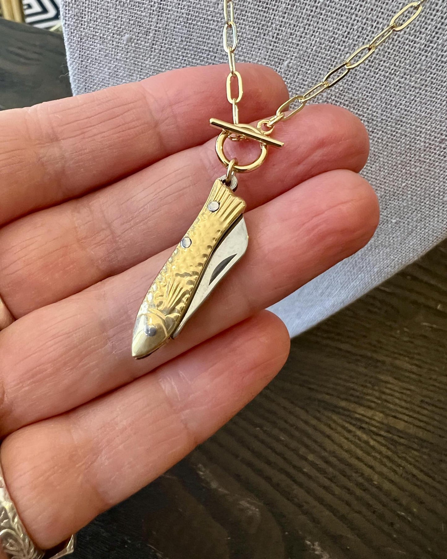 1979 Jewelry 1-inch Knife Fish Necklace on 14kt Gold Plated Chain