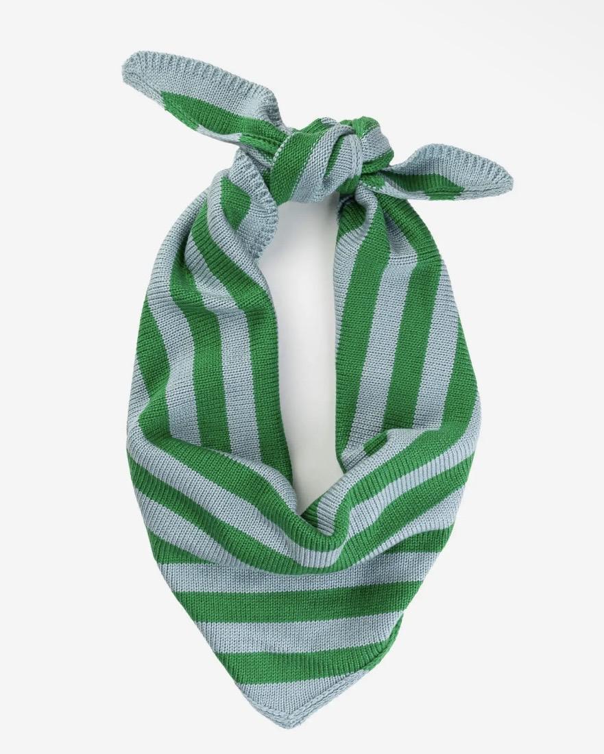 Verloop Simple Stripe Triangle Scarf in Kelly Stone Blue