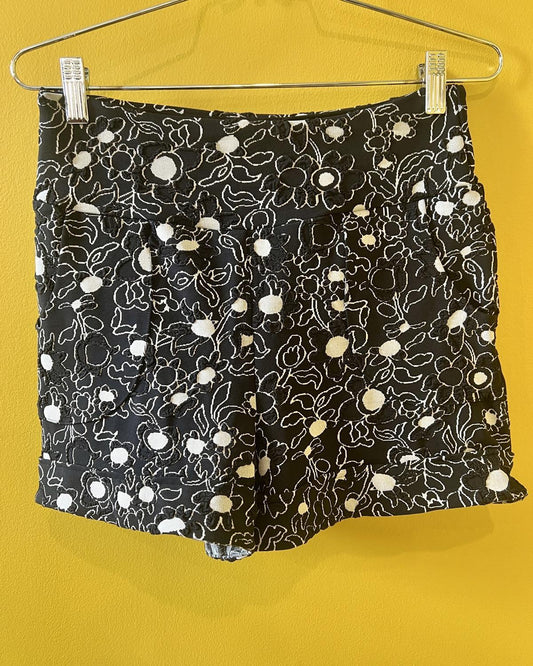 Squasht Short Shorts in Textured Black Floral