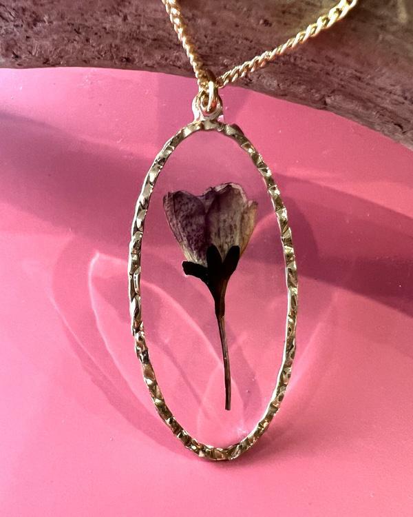 Pajaro Negro 18k Gold Fill Elongated Oval Purple Floral Necklace