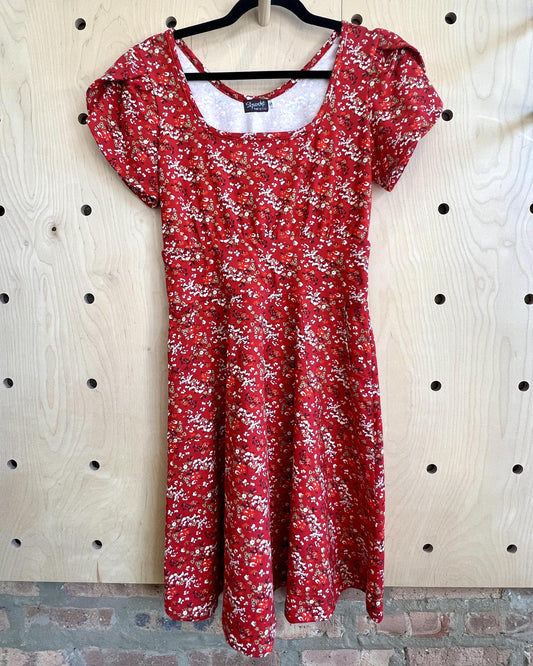 Squasht Petal Sleeve Dress in Scarlet Red Ditsy Floral Print