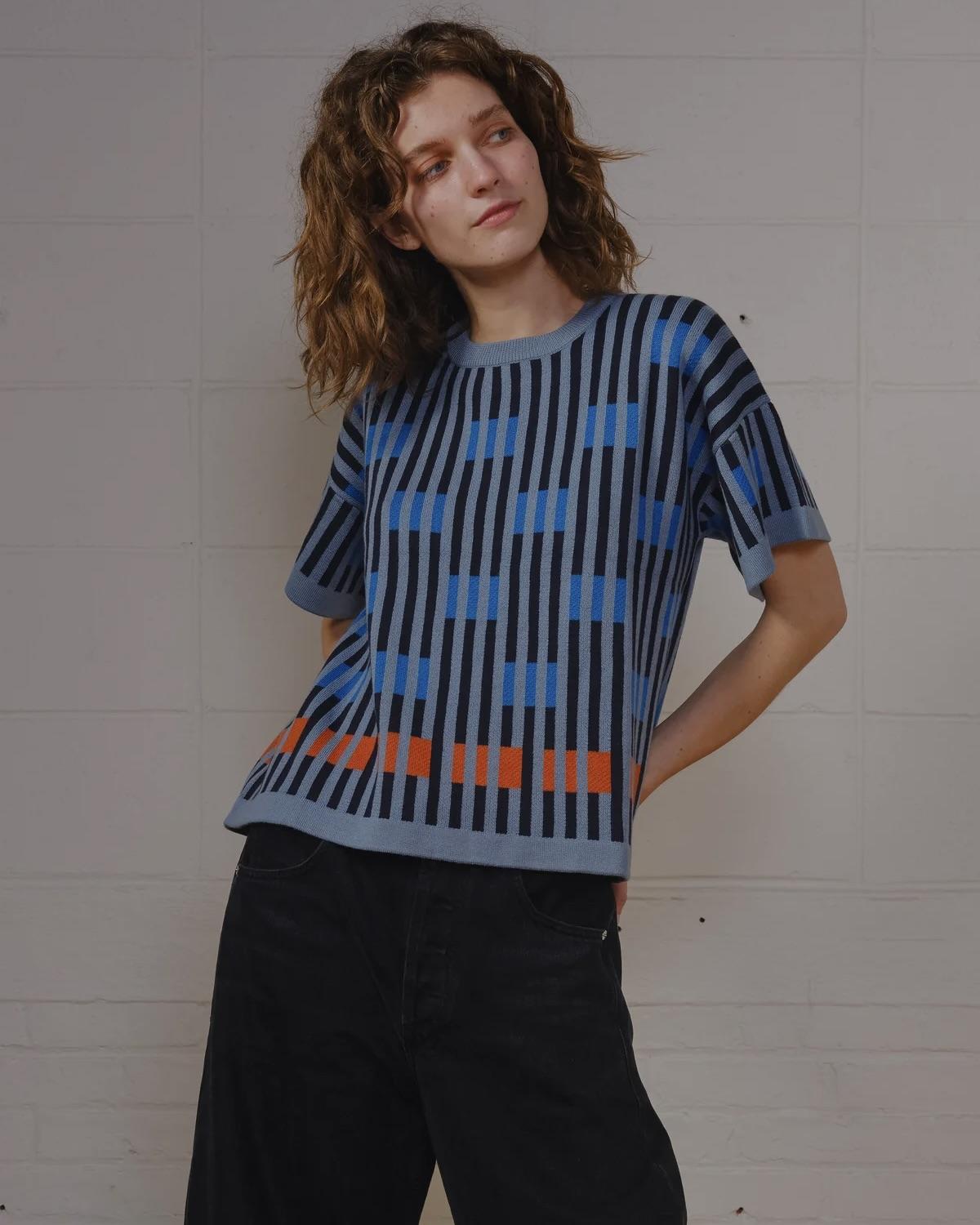 The Endery Bauhaus Short Sleeve Sweater Tee in Neptune (Soft Blue/Navy)