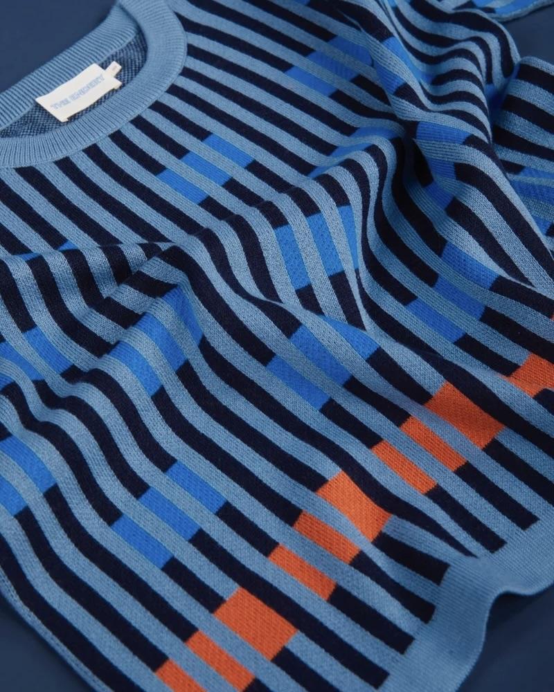 The Endery Bauhaus Short Sleeve Sweater Tee in Neptune (Soft Blue/Navy)
