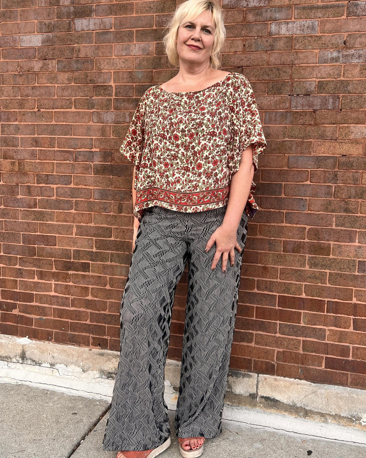 Squasht Wide Leg Long Length Pants in Lightweight Optical Illusion Print