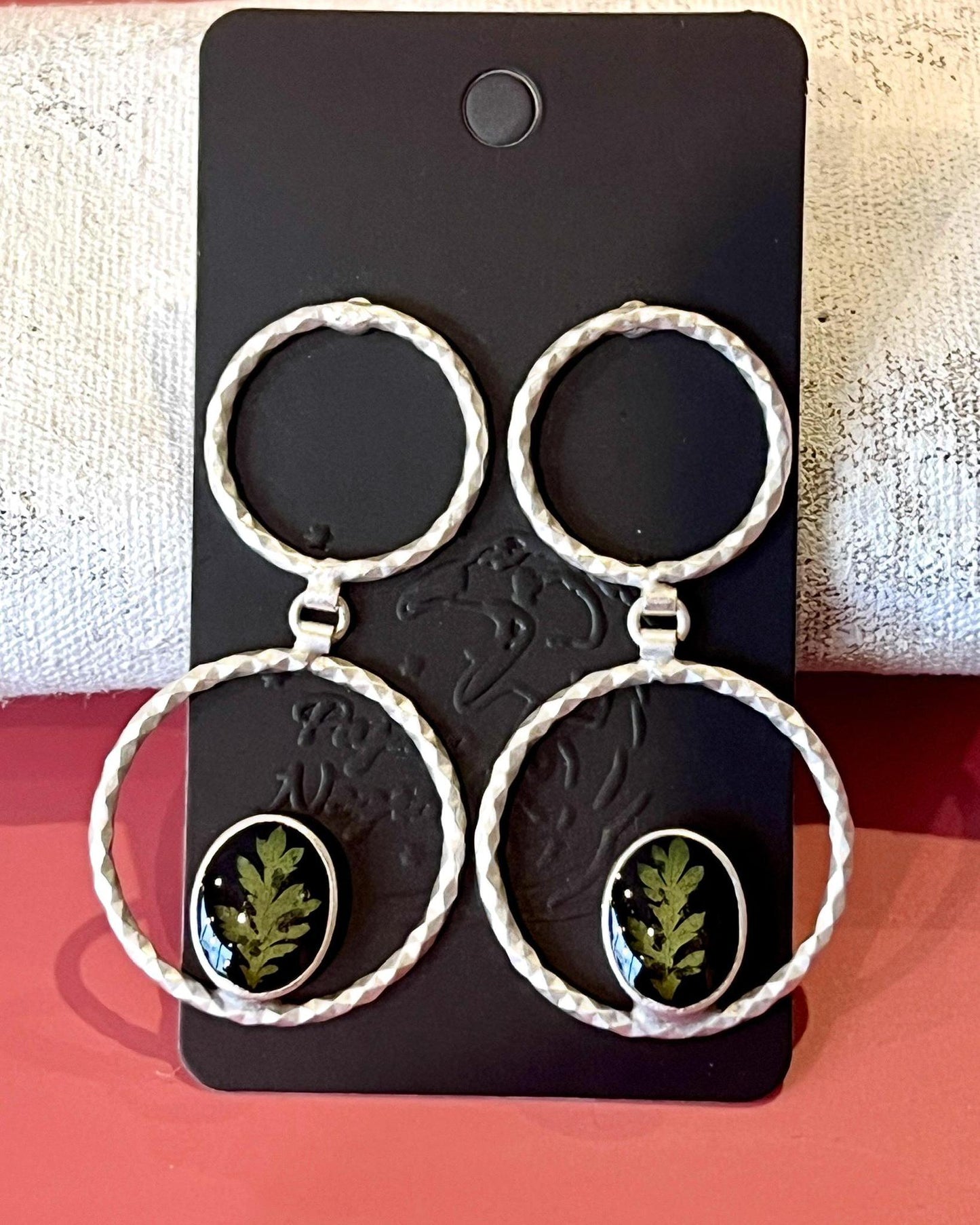 Pajaro Negro Double Circle Fern Earrings