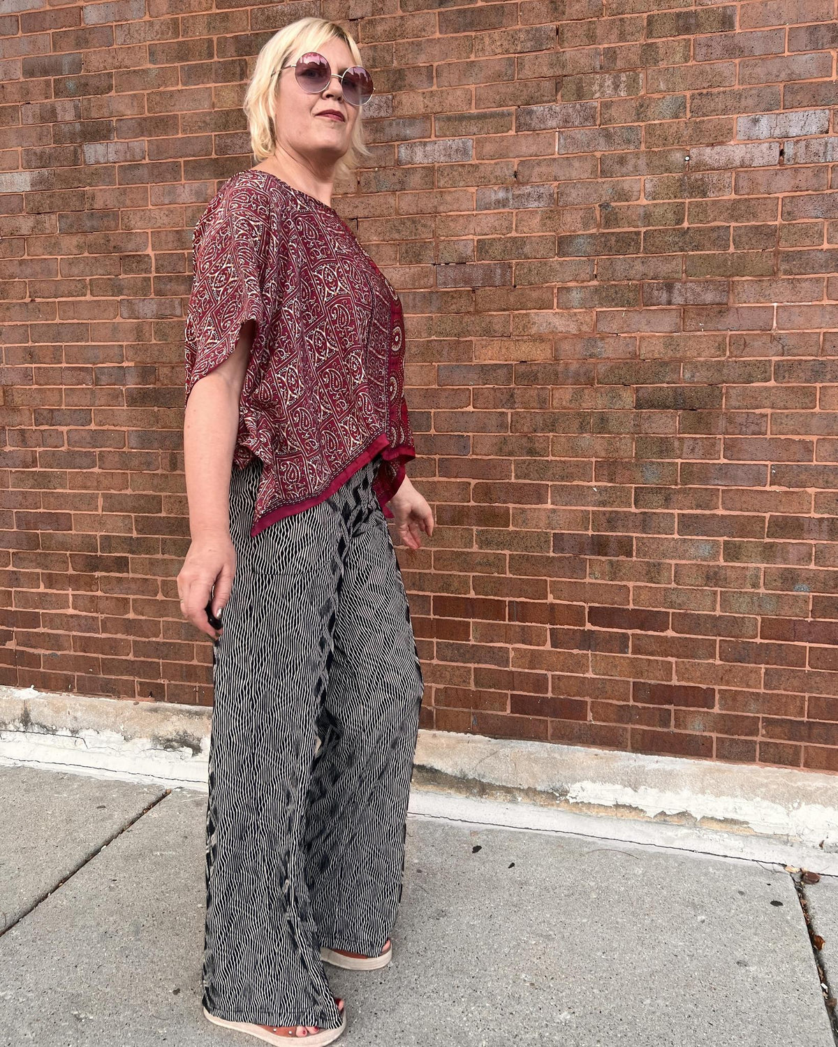 Squasht Wide Leg Long Length Pants in Lightweight Optical Illusion Print