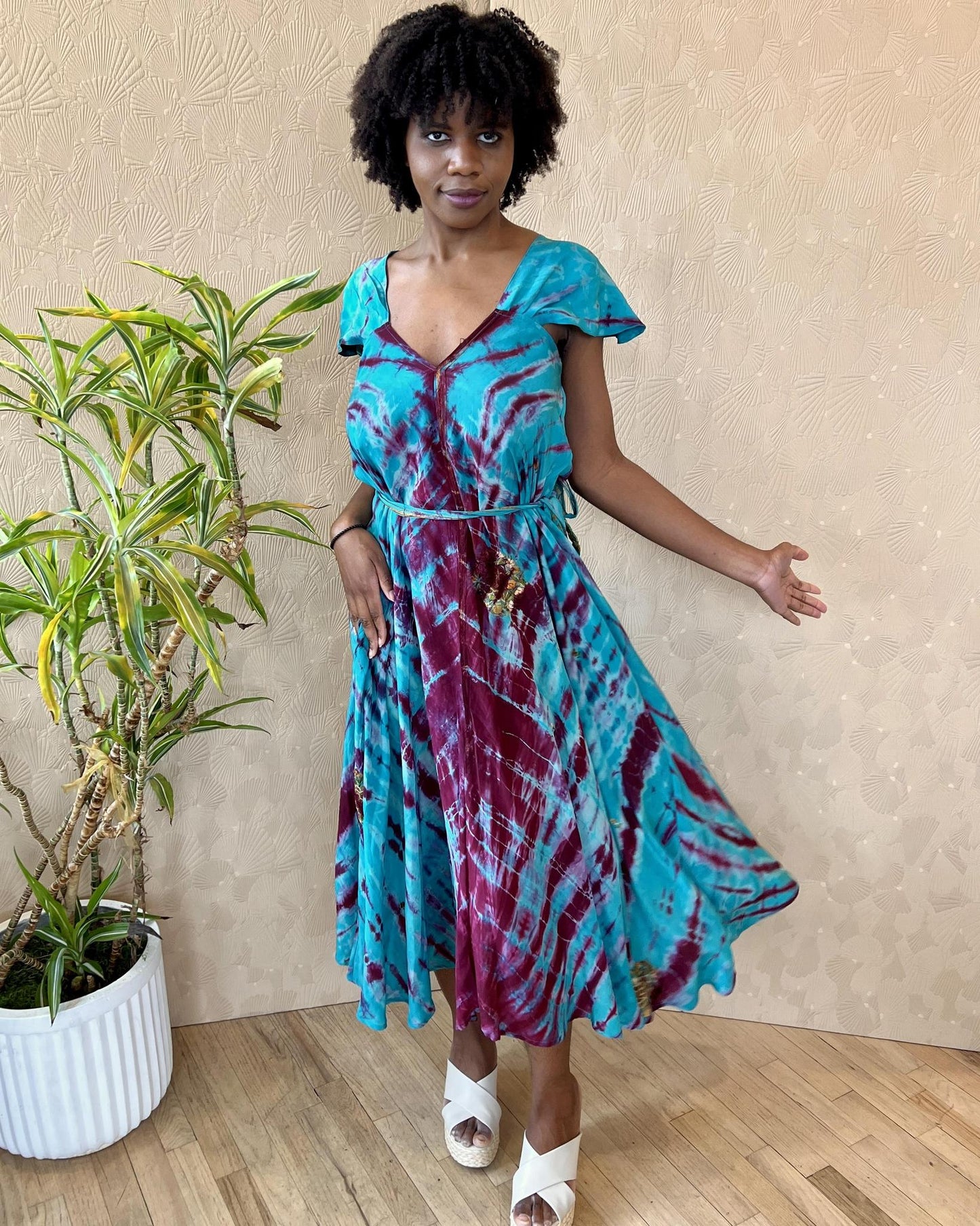 Indie Ella Venus Maxi Dress in Turquoise Dreams Tie Dye - Size S/M