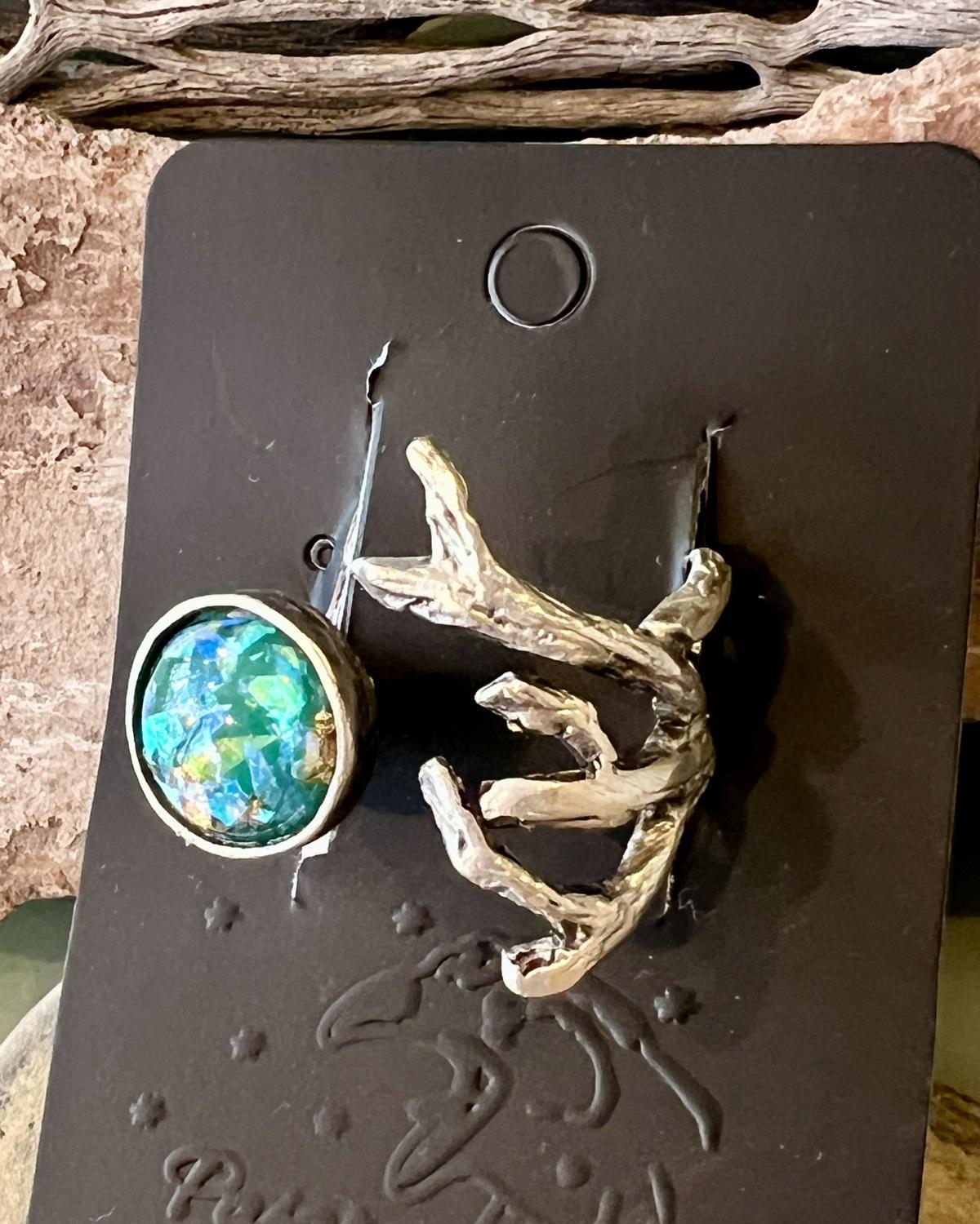 Pajaro Negro Gold Leaf Opal Ring with Branch Detailing - Choose White or Blue