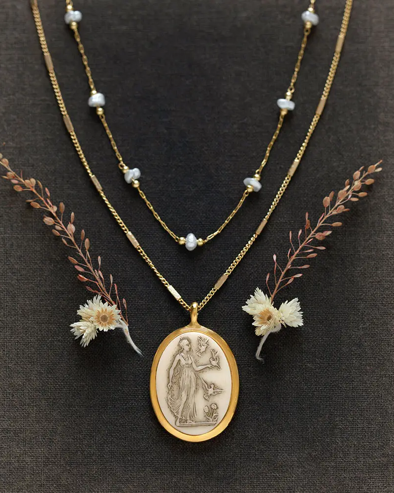 Amano Studio Aphrodite Vintage Cameo Necklace