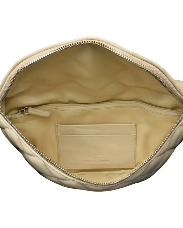 ili Quilted Belt Bag in Stone