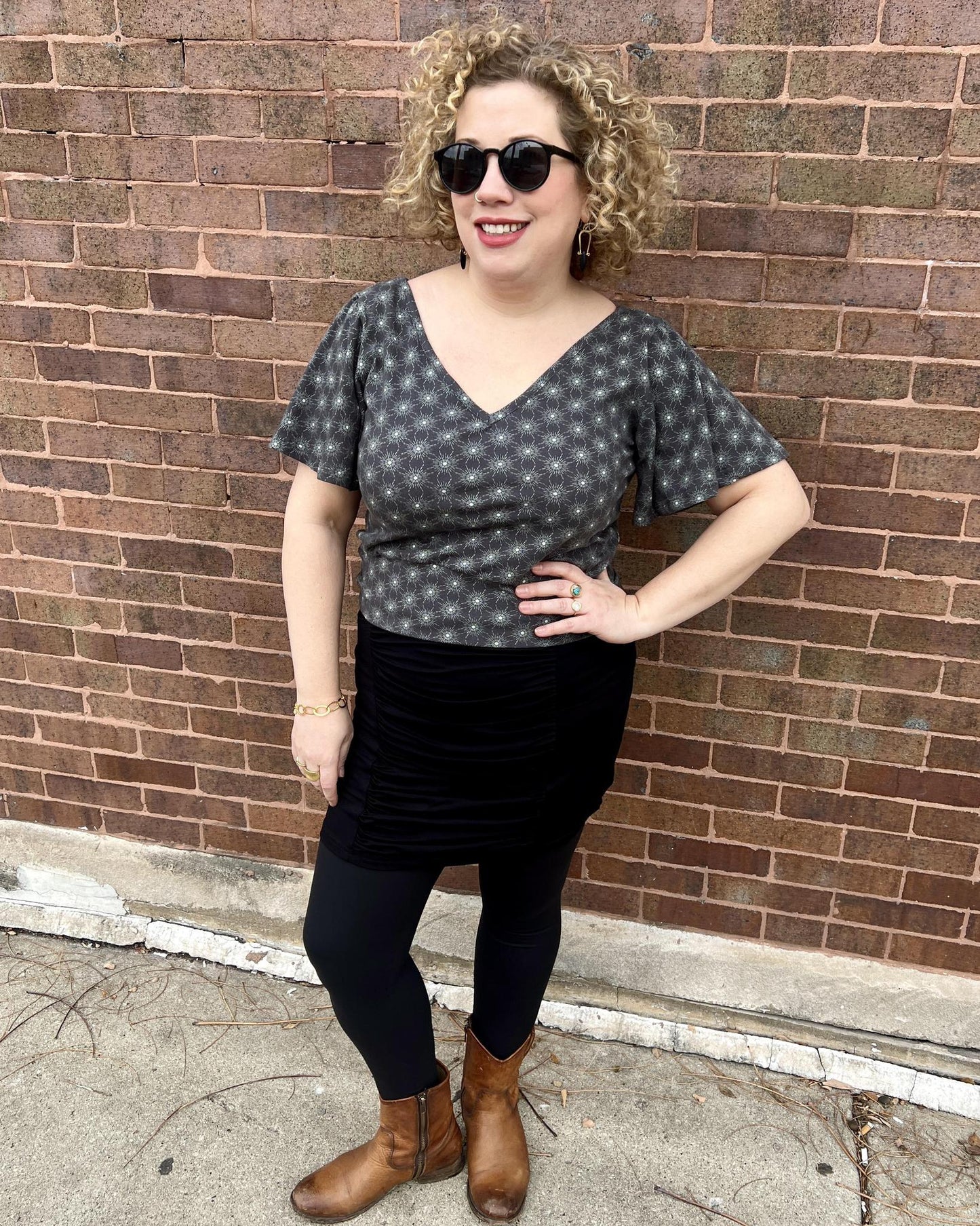 Squasht Bell Sleeve Ballet Top in Gray Starburst Print