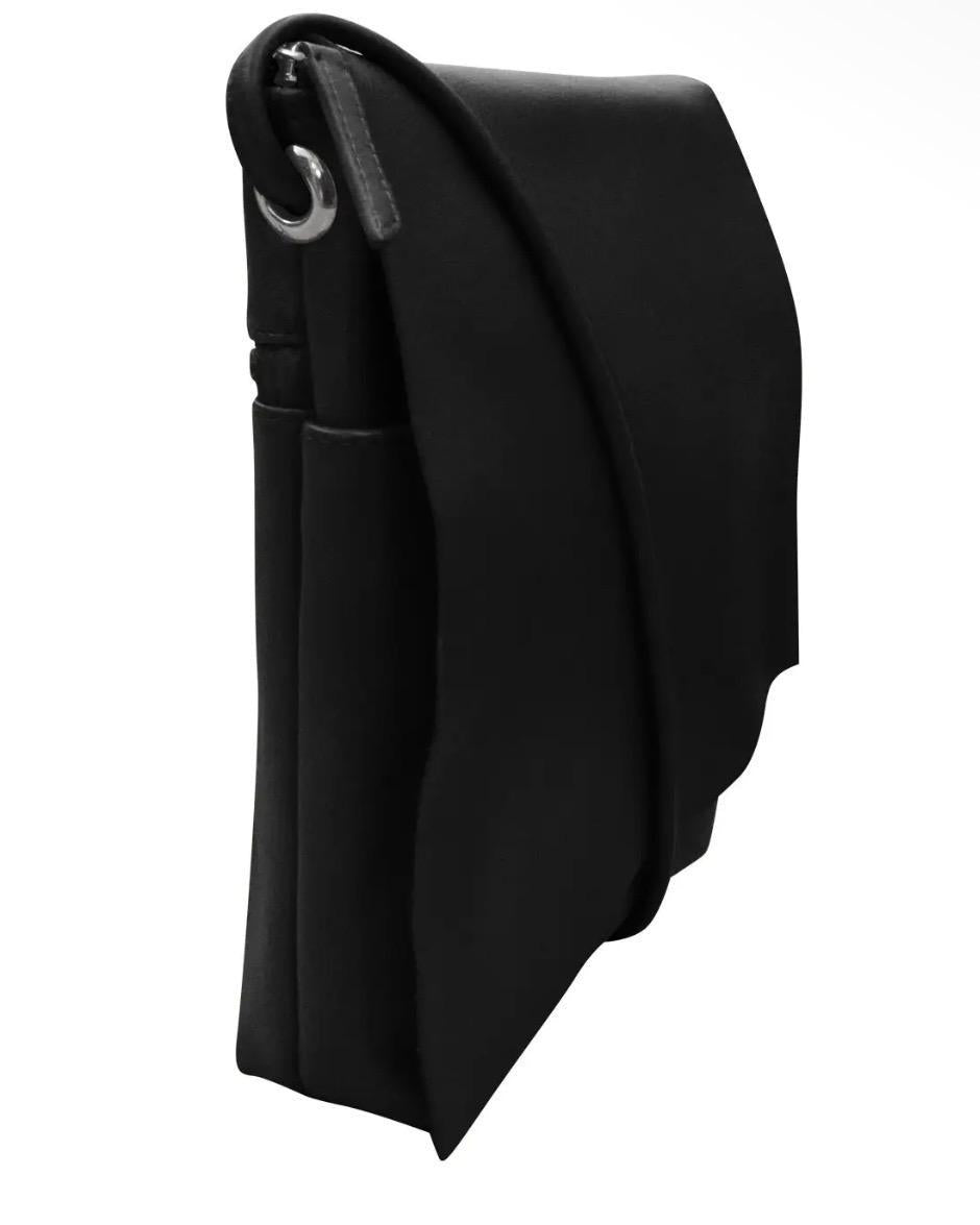 ili Midi Canada Bag in Black