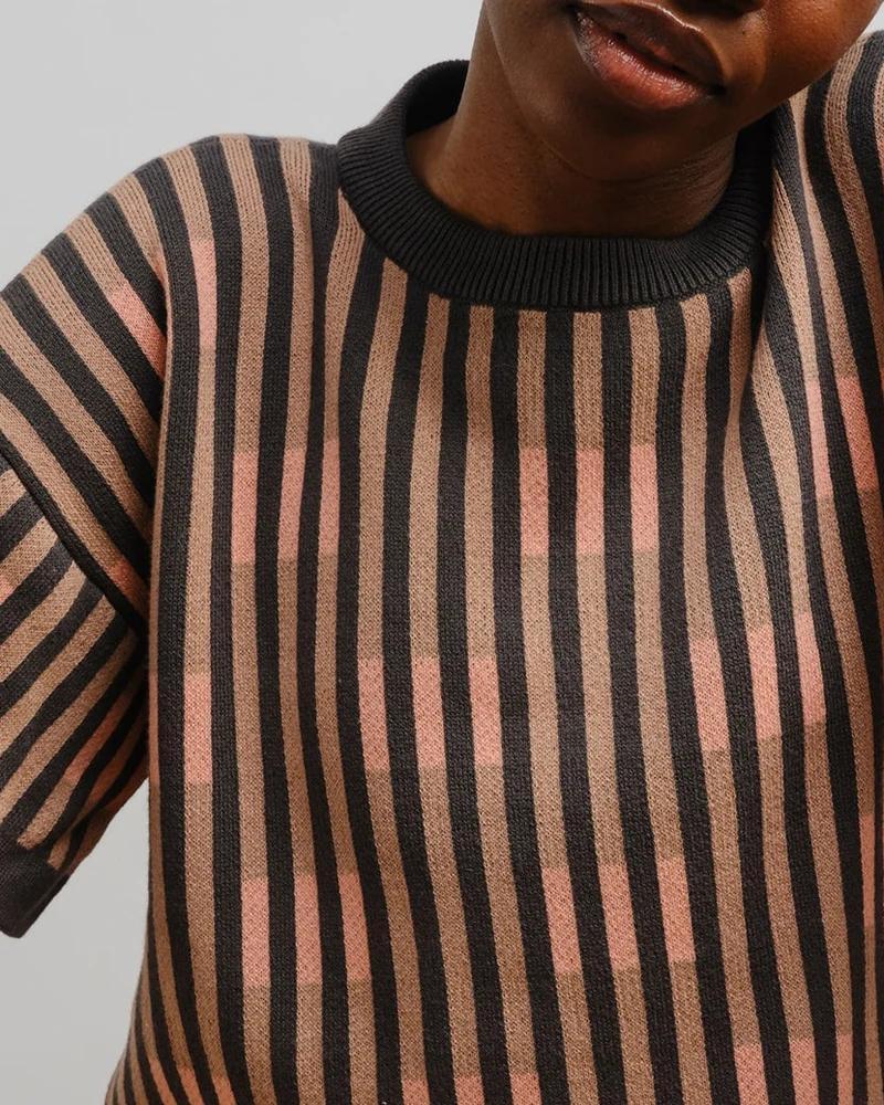 The Endery Bauhaus Short Sleeve Sweater Tee in Oxide (Camel/Gray)