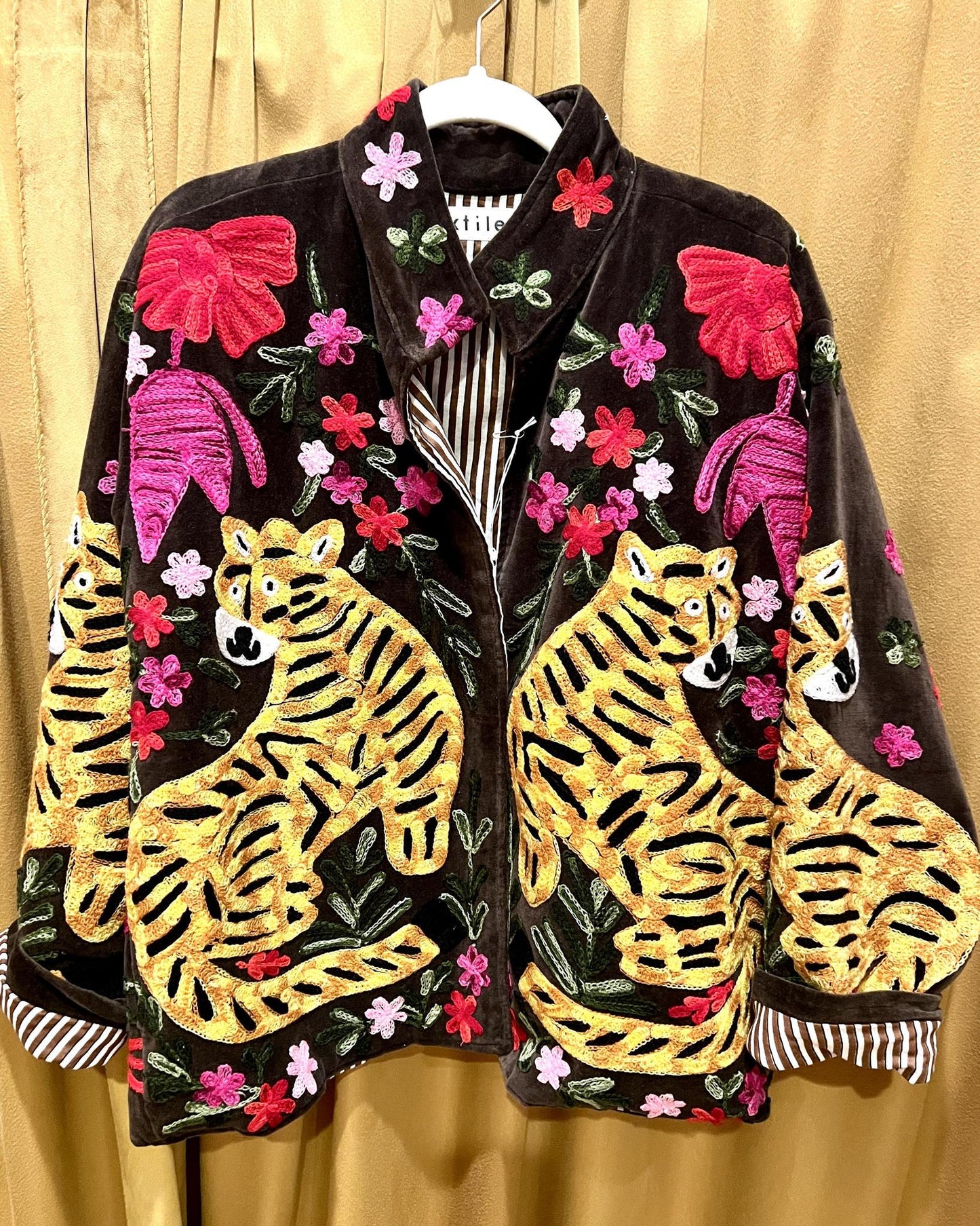 Txtile Crazy Tiger Velvet Jacket in Dark Brown