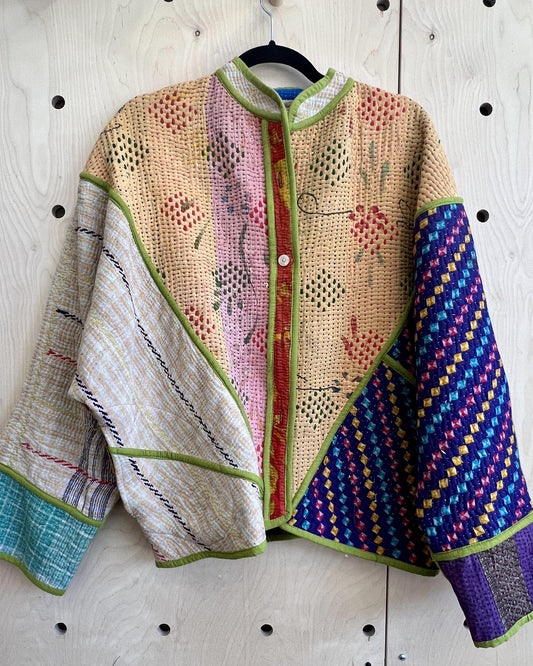 Txtile Ellie Quilted Reversible Patchwork Kantha Jacket in Devi