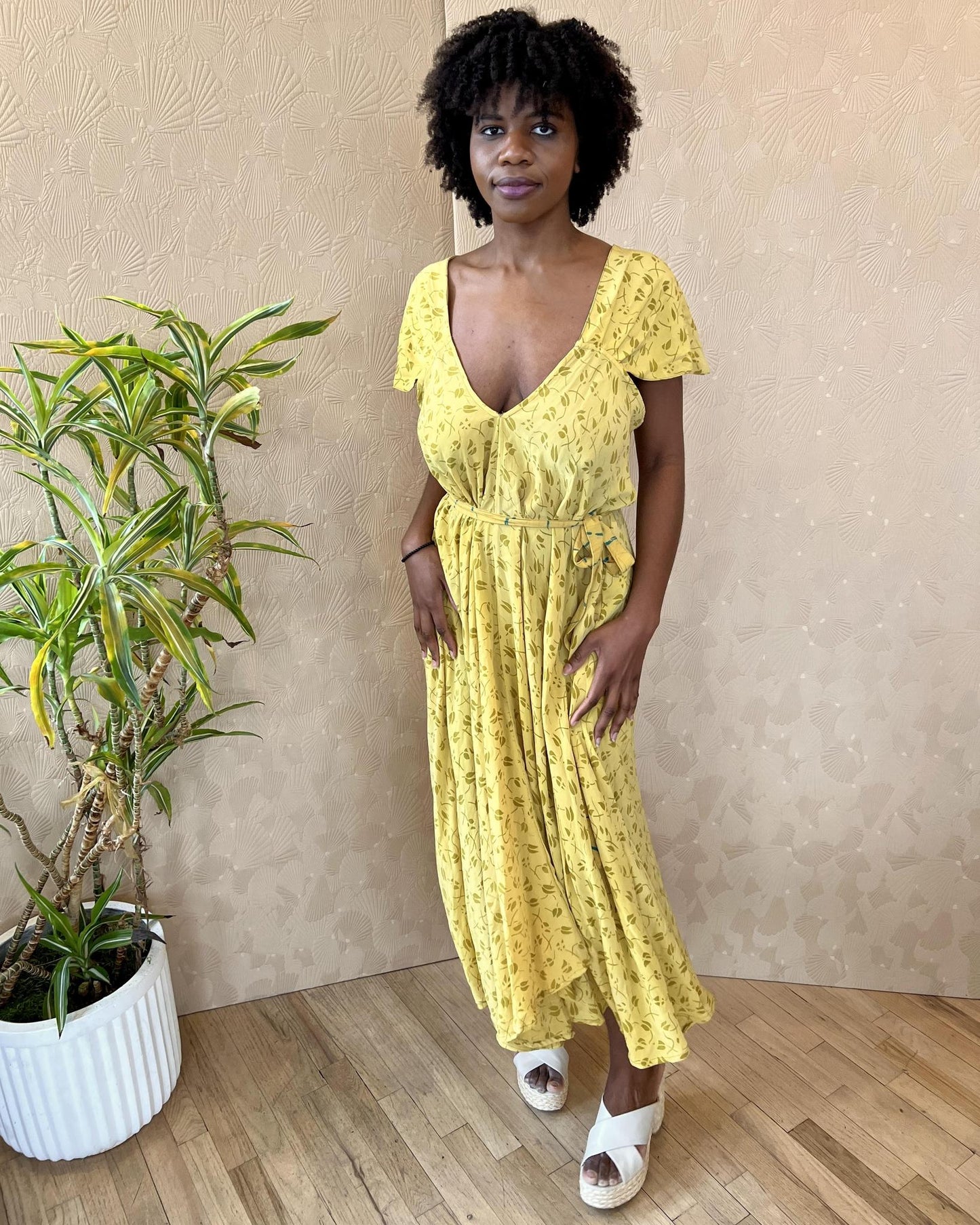 Indie Ella Venus Maxi Dress in Limoncello - Size M/L