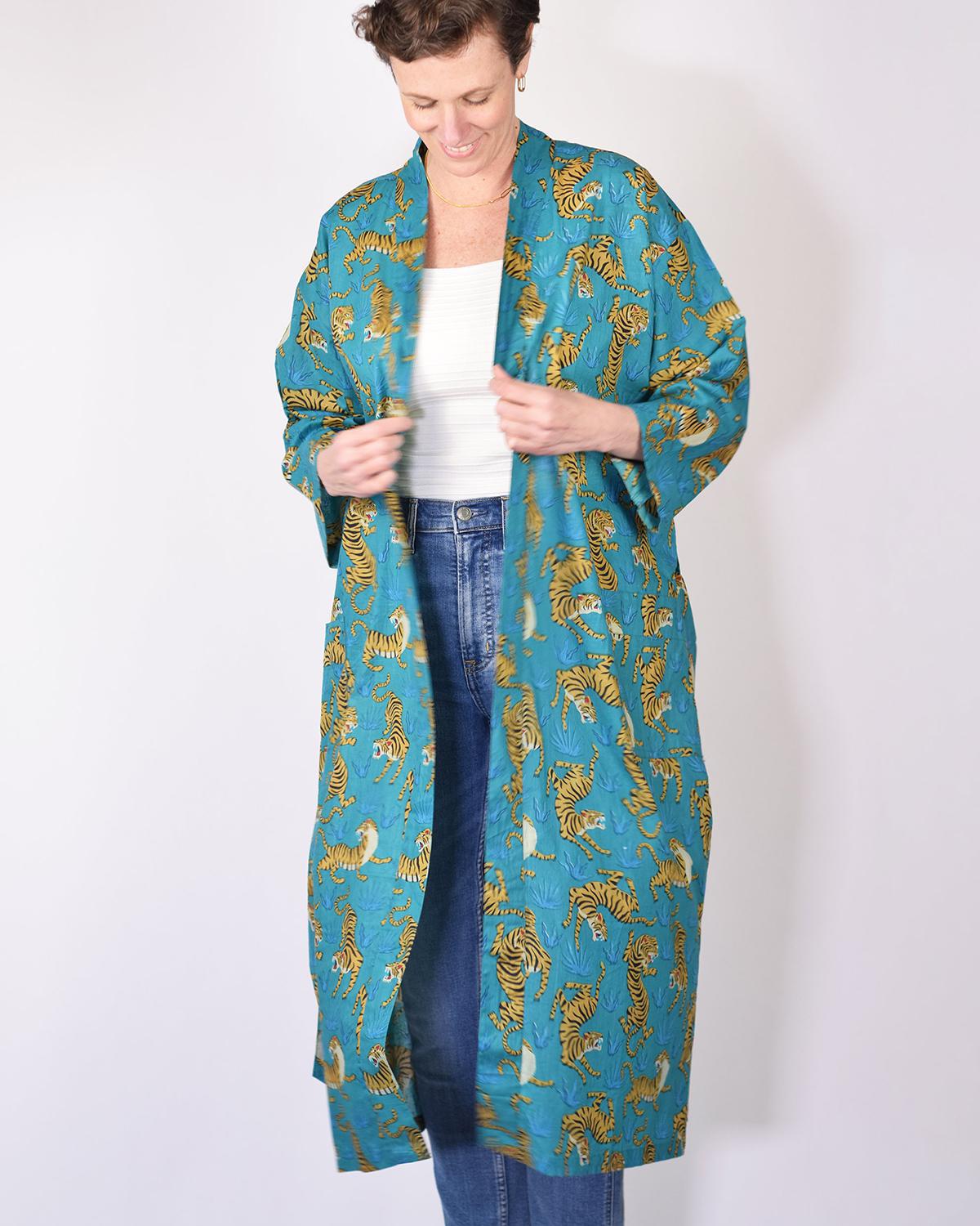 Txtile Lightweight Cotton Robe - Tropic Tiger Print