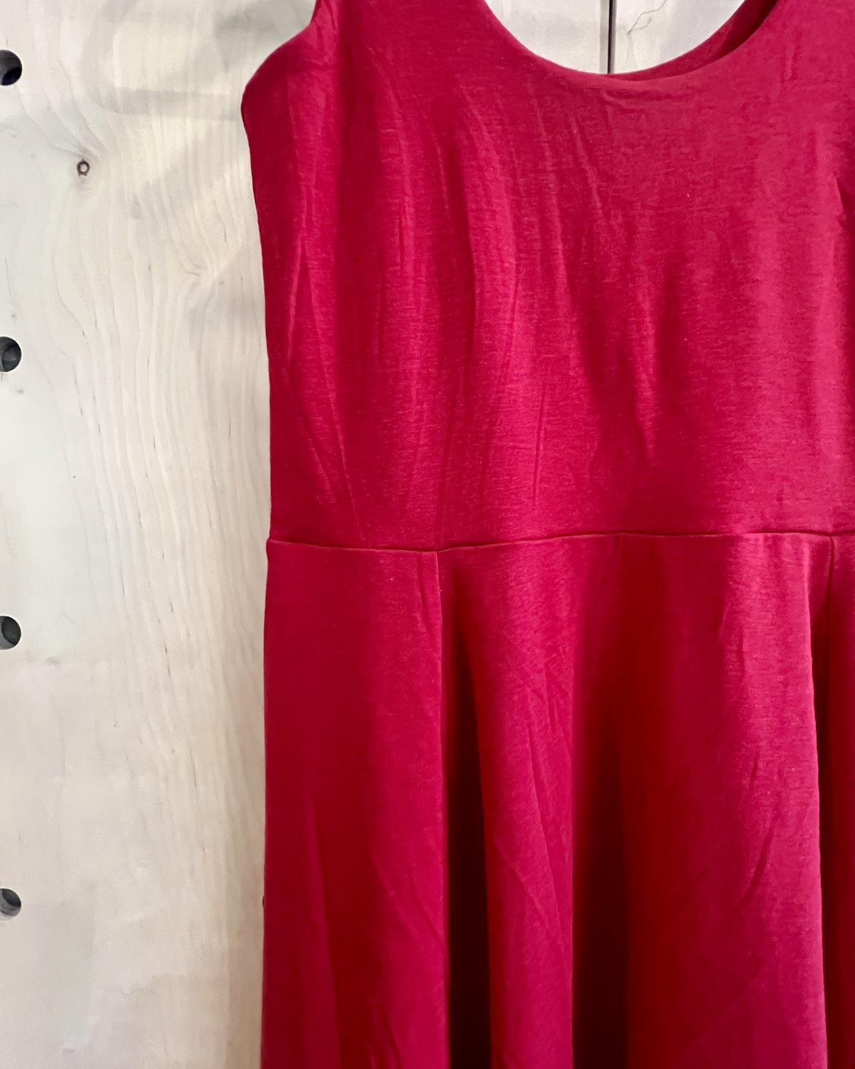 KD Designs Haley Midi Dress in Tomato Red