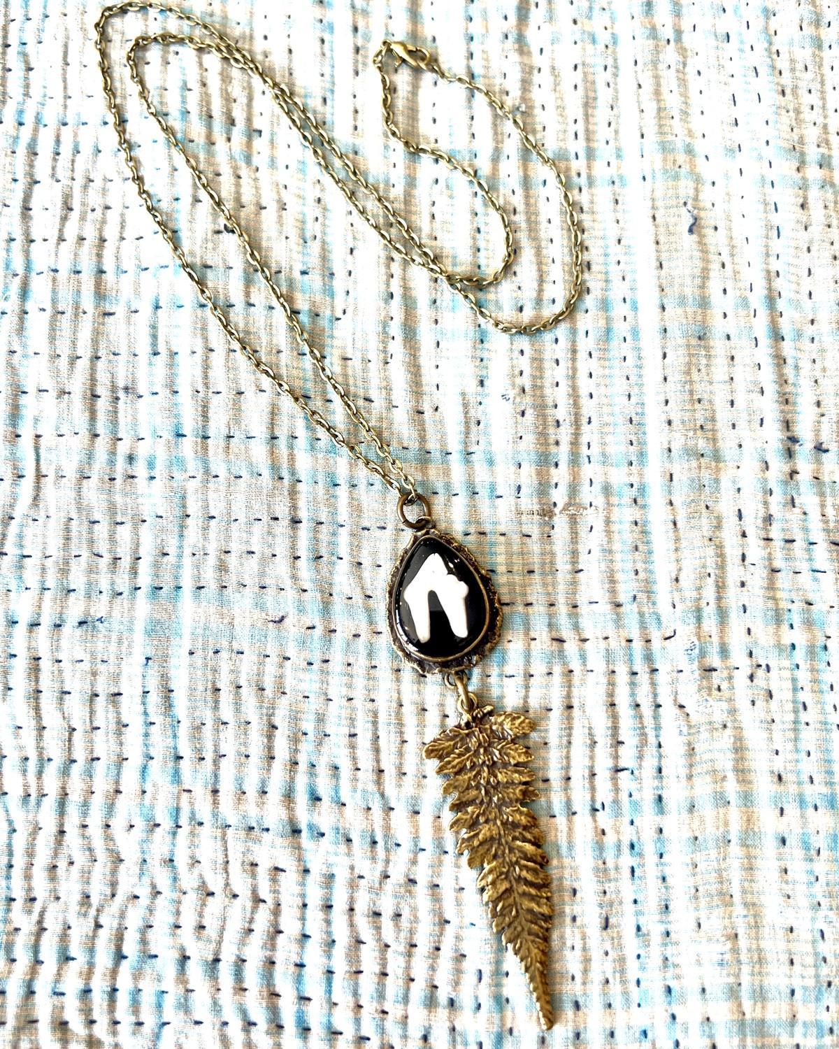 Pajaro Negro Coyote Canine with Fern Leaf Necklace in a Wax Sealed Box